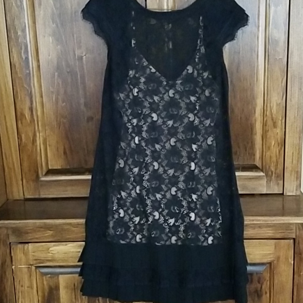 Jessica Simpson lace dress